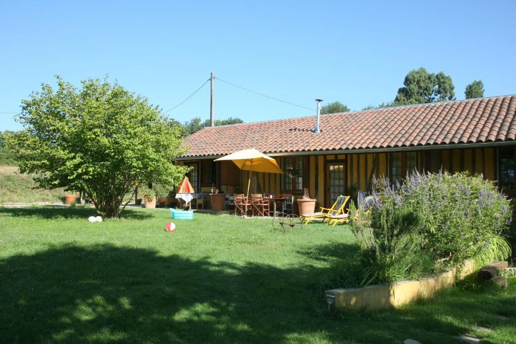 Domaine A Marmande Bed & Breakfast Berdoues Bagian luar foto